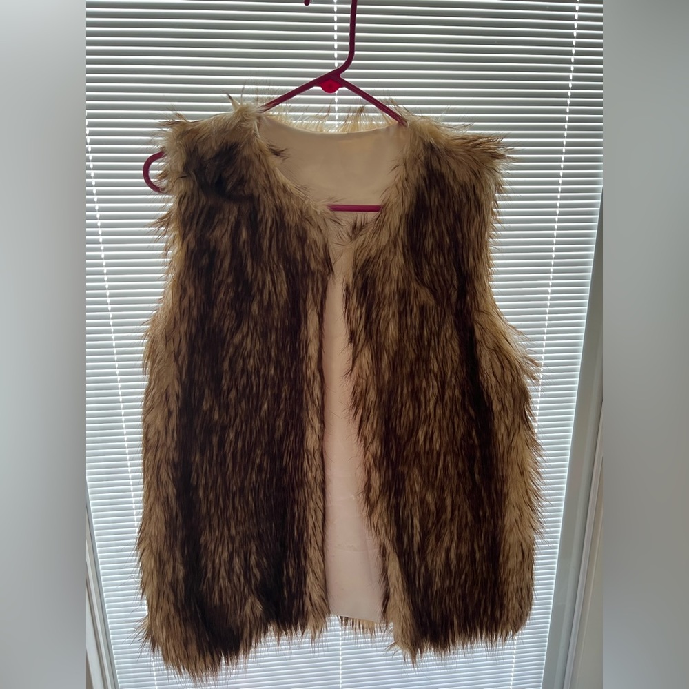 Fur vest